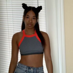 Meet your Posher, Mynasia